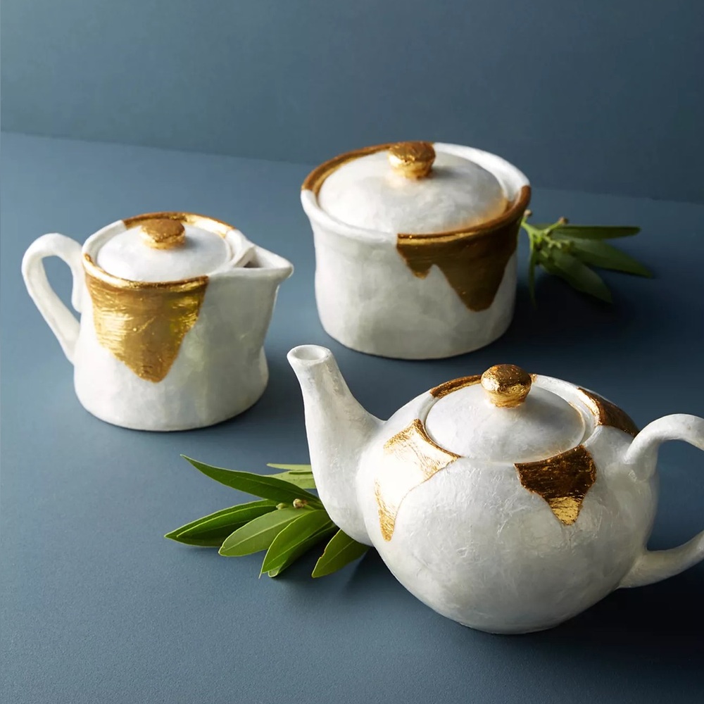 ANTHROPOLOGIE GOLD URSULA CAPIZ SHELL TEA POT AND CREAMER